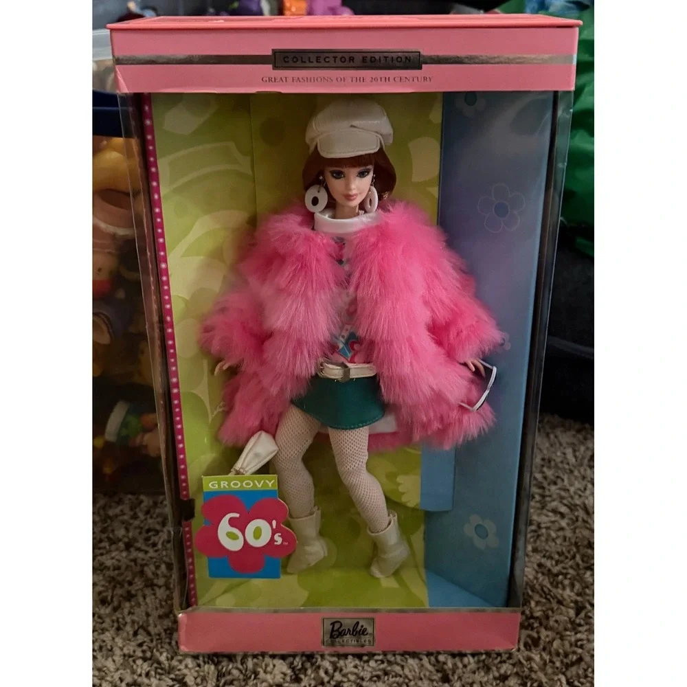 Mattel Groovy 60's Barbie Doll-Great Fashions of the 20th Century (NWT)
